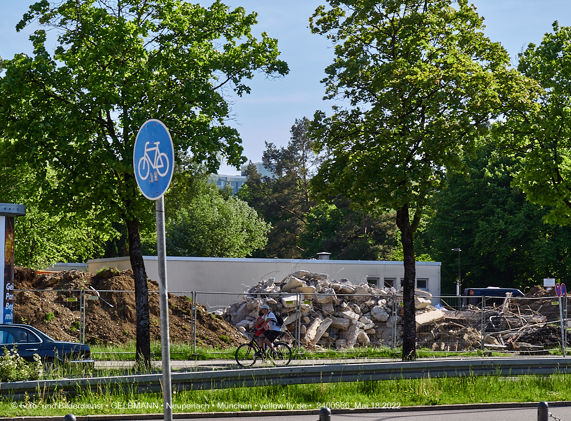 18.05.2022 - Baustelle am Haus für Kinder in Neuperlach